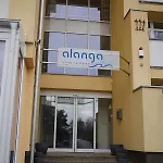 شقة Alanga